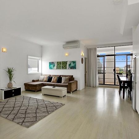 Apartment At Cooper St Cité de Cité de Sydney Extérieur photo